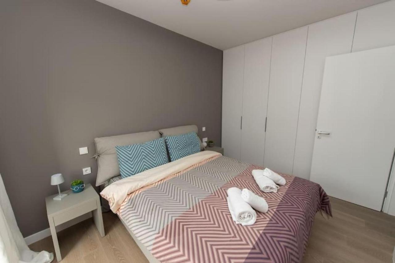 Brand-New Flat With A City View Atenas Exterior foto